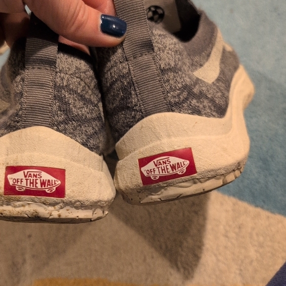 Vans UltraRange Knit Gray and White Sneakers - Picture 2 of 4